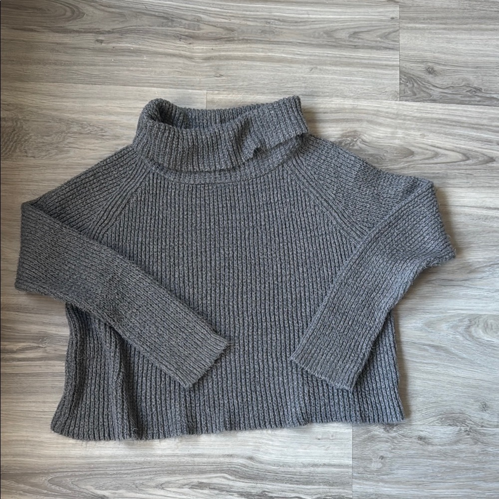 Cozy Gray Turtleneck Sweater